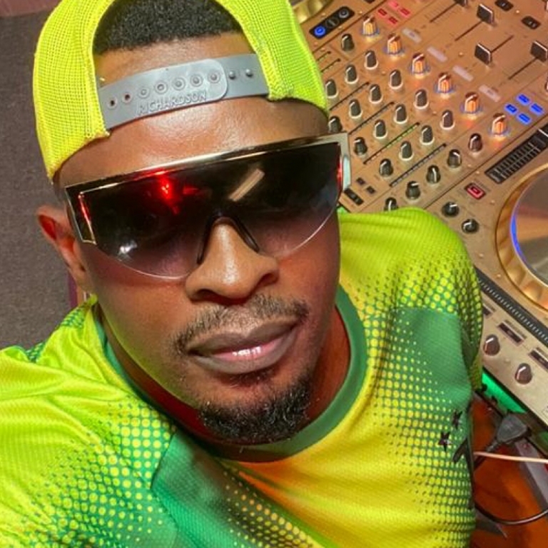 DJ Shiru 256 Spin Doctor